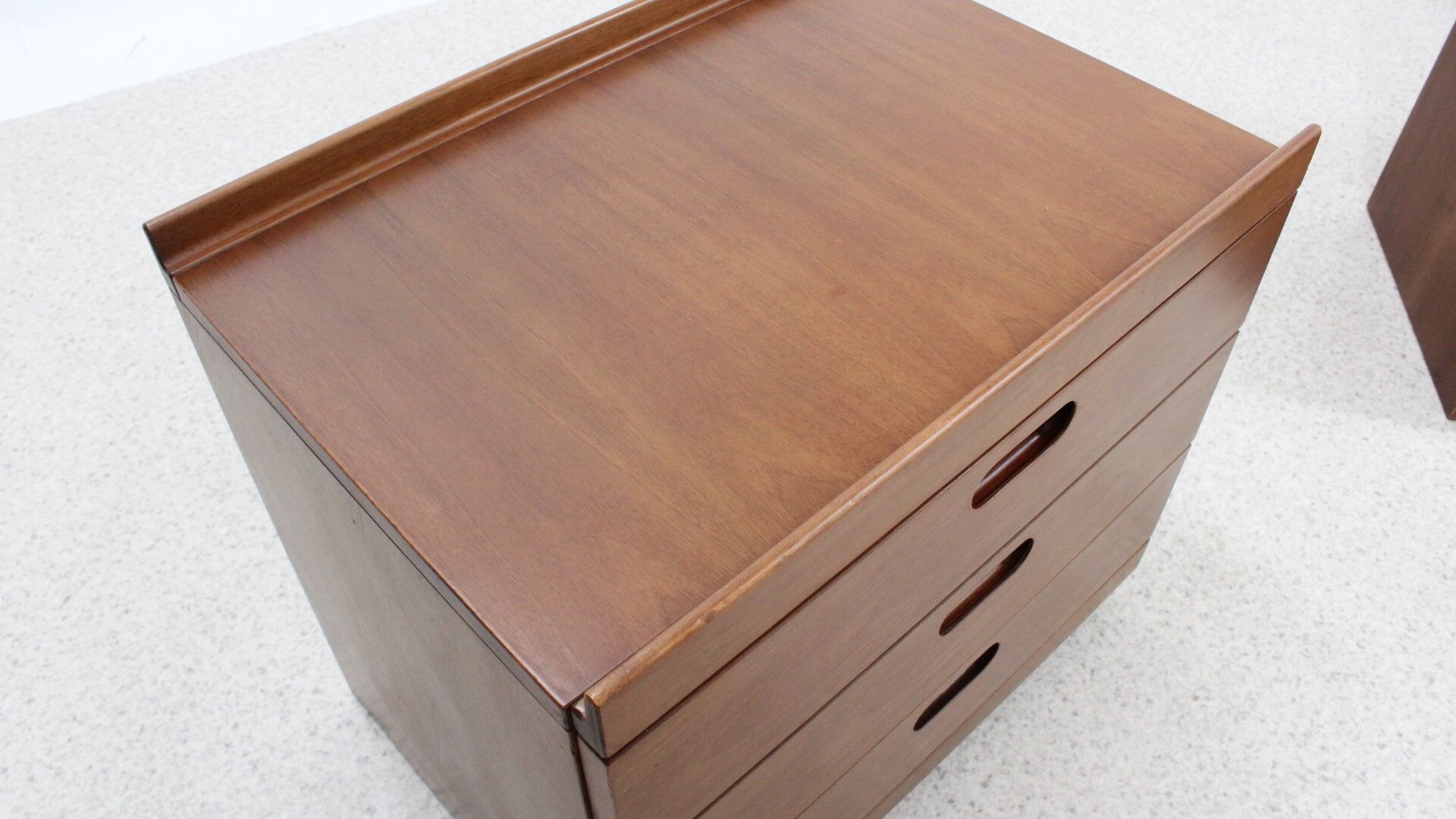 Tito Agnoli vintage nightstands Molteni 1970s