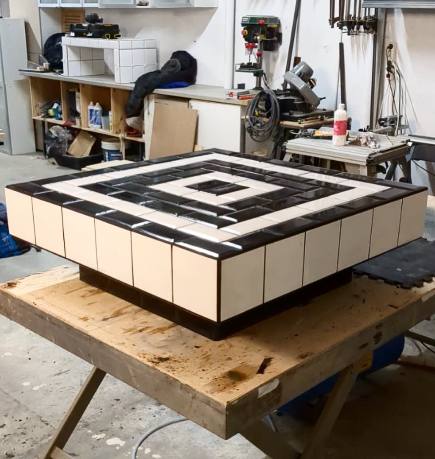 Coffee table tiles