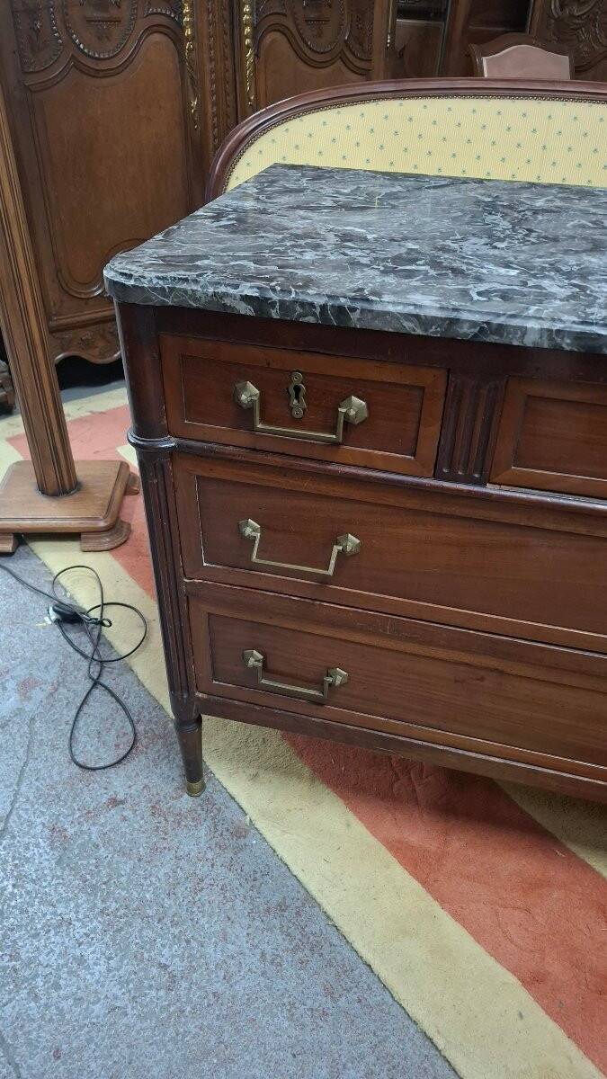 Louis XVI period chest of drawers
