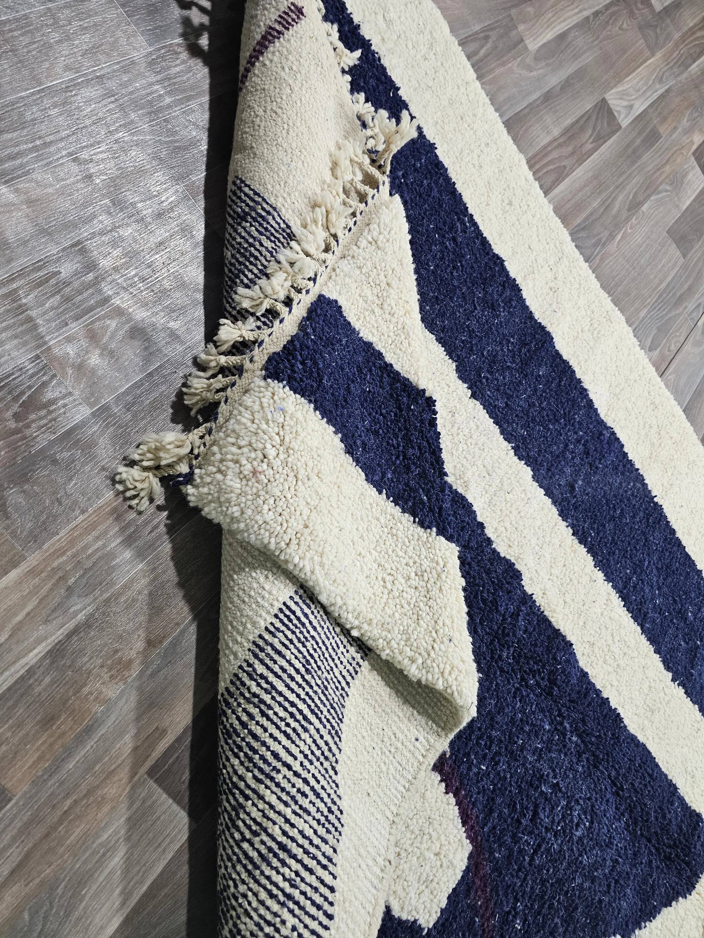 Authentic handmade Moroccan rug 3 x 2 m