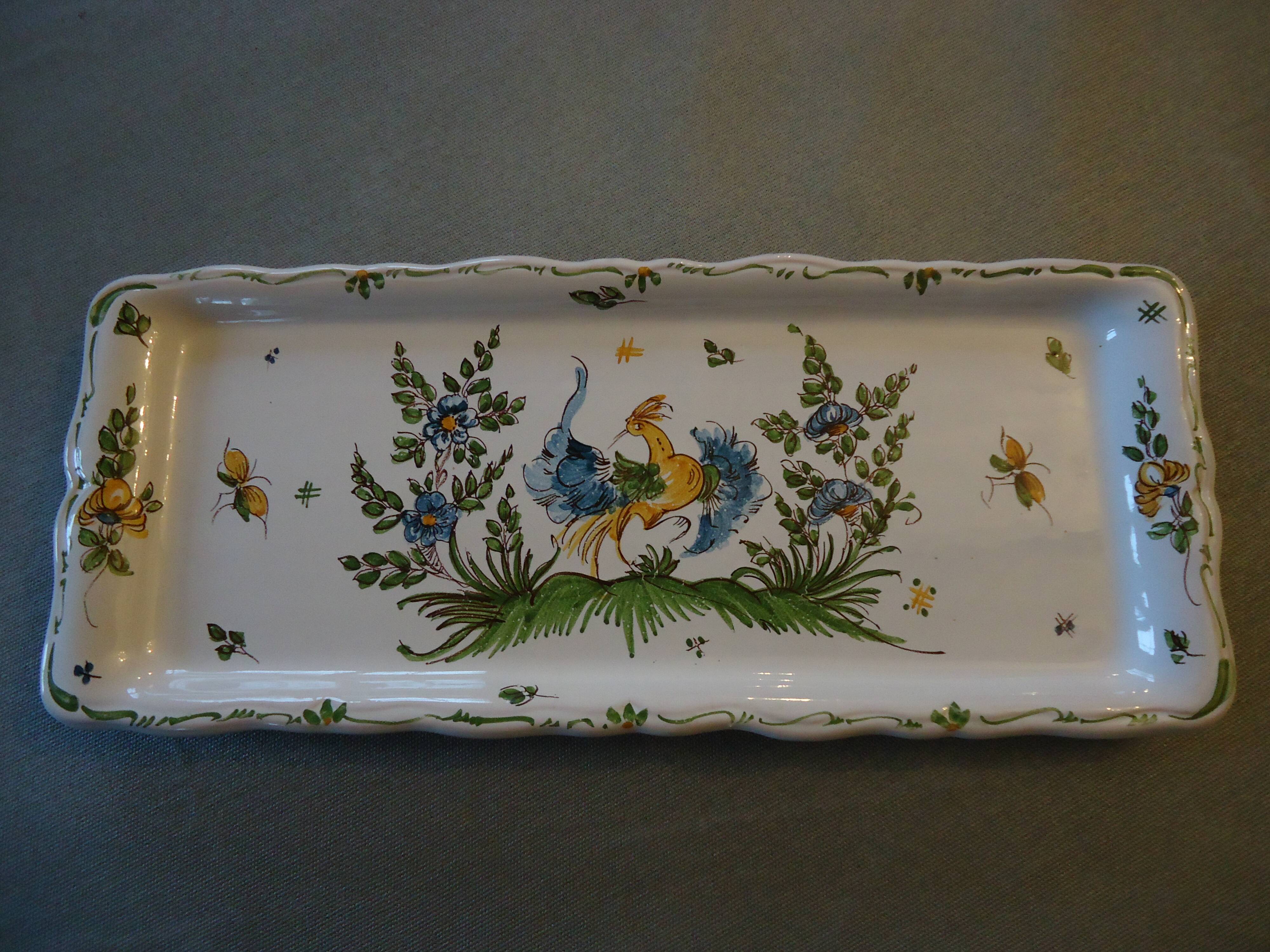 Plat à cake moustiers signé j mathieu