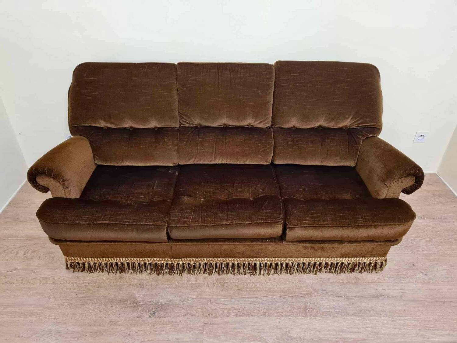 Toad bench in genoa velvet circa 1960