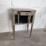 Bedside table