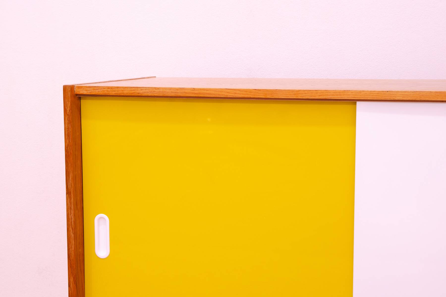 Buffet vintage U-452 par Jiří Jiroutek, 1960, Tchécoslovaquie