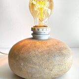 Lampe galet pierre naturelle vintage