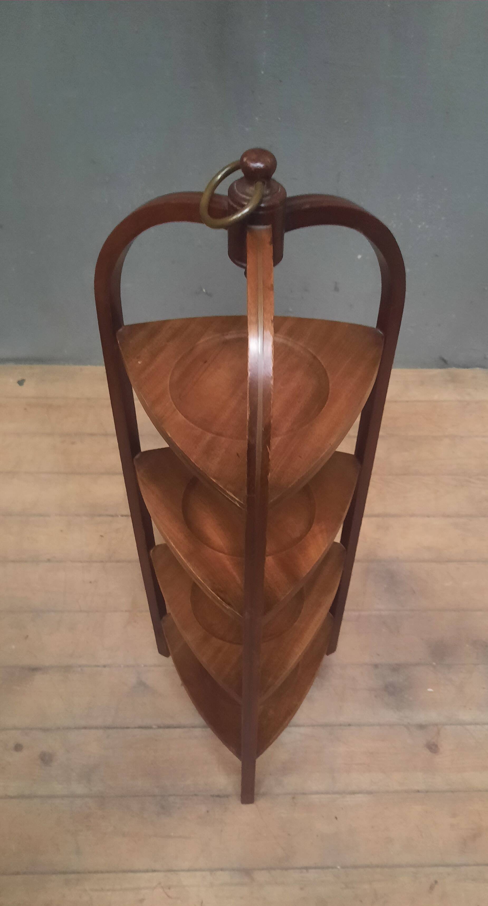 Mahogany plate holder