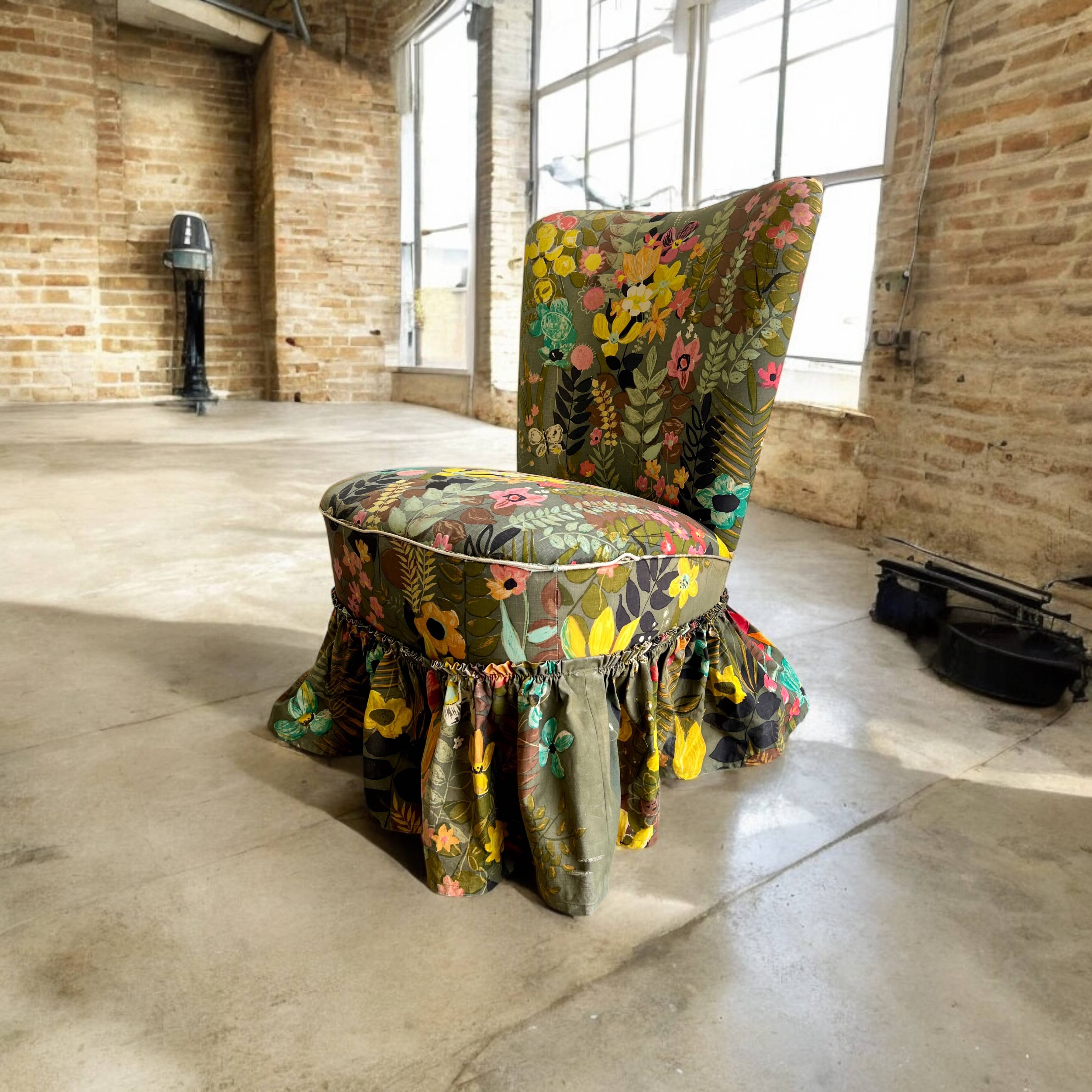 Vintage Floral Cocktail Chair/Single Seat/Armchair