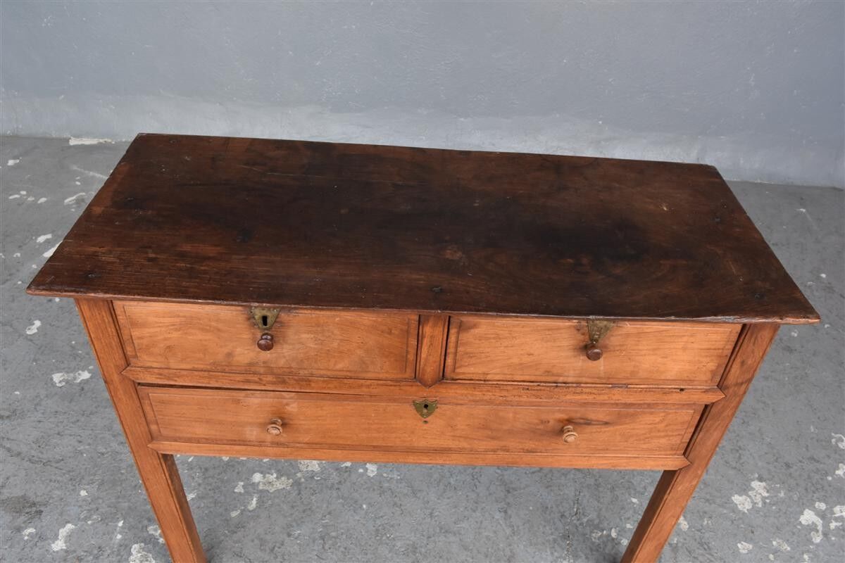 Early nineteenth rosewood Dresser