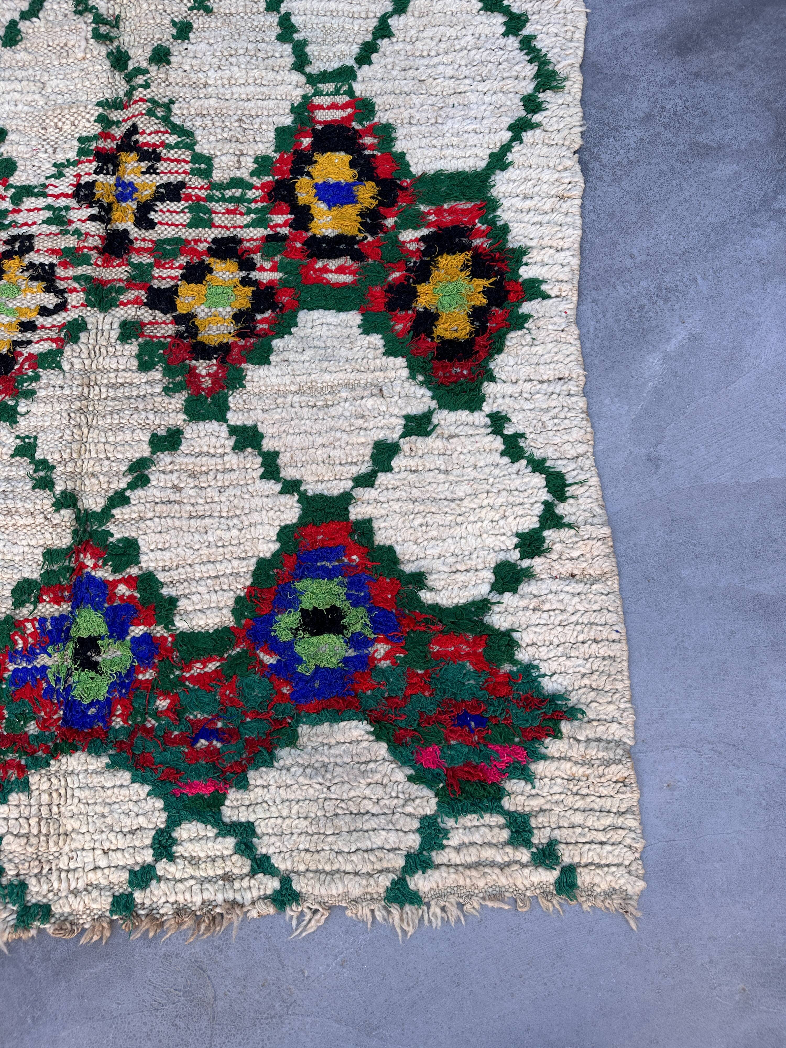 Colorful moroccan rug - 131 x 250 cm