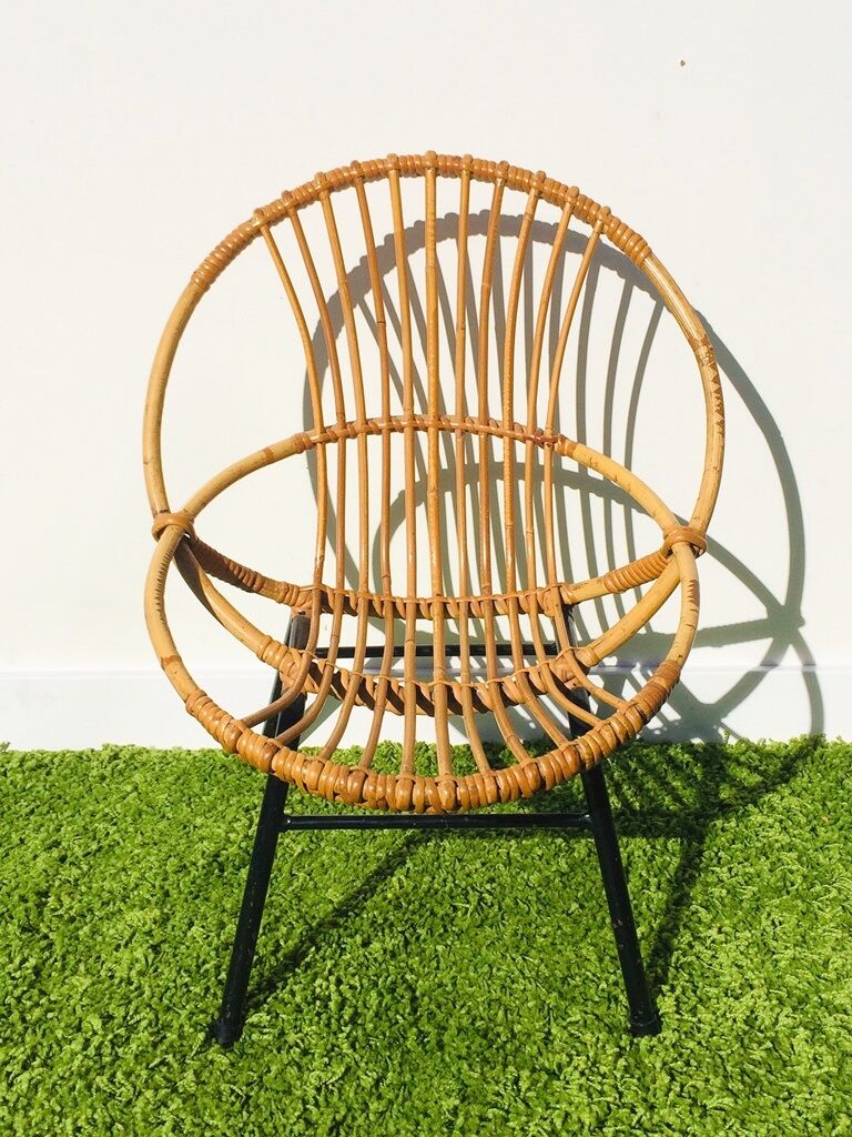 Vintage 60s rattan child chair