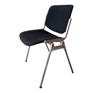 Chaise castelli - design