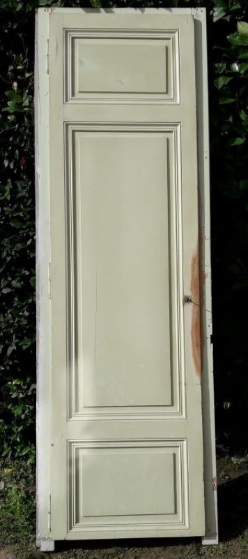 Closet door 67.2x237.2cm and its frame