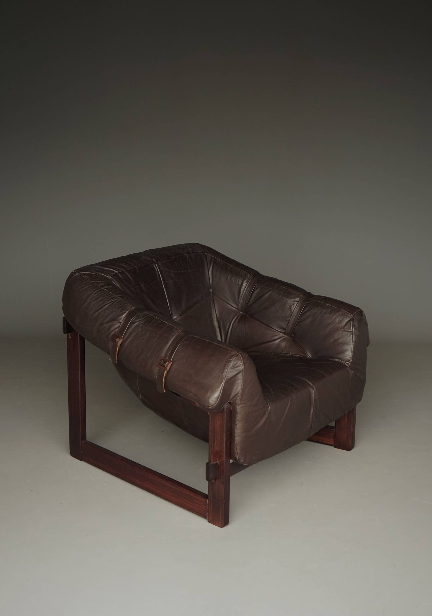 Rare pair of model MP-91 leather lounge chairs by Percival Lafer