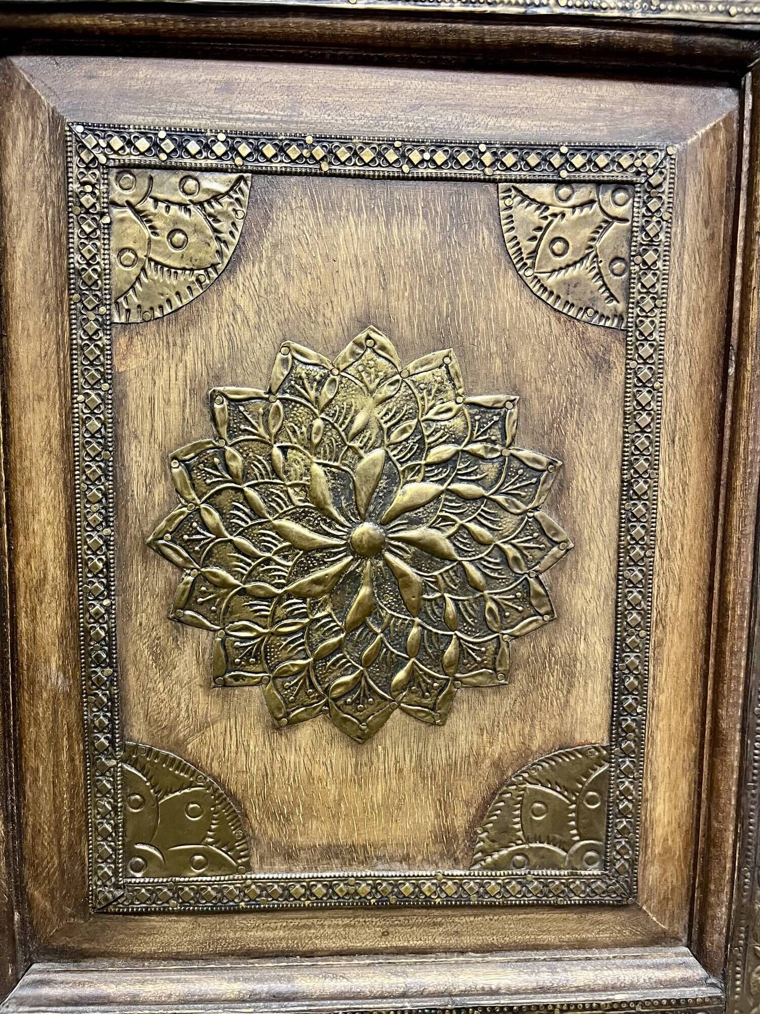Carved wooden wardrobe and repoussé metal – Indian inspiration – 20th century