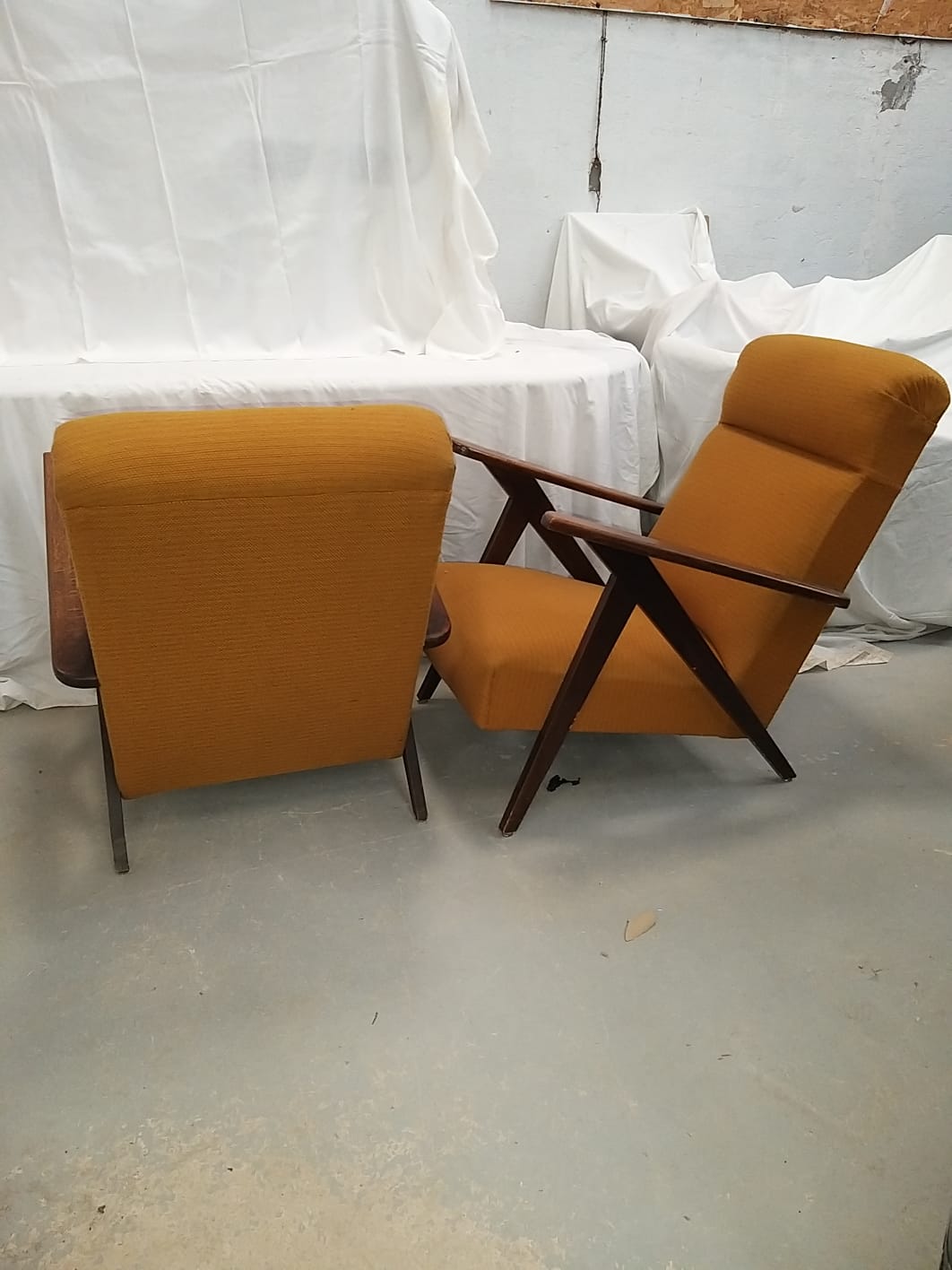 Pair of Scandinavian armchair compass feet 50s