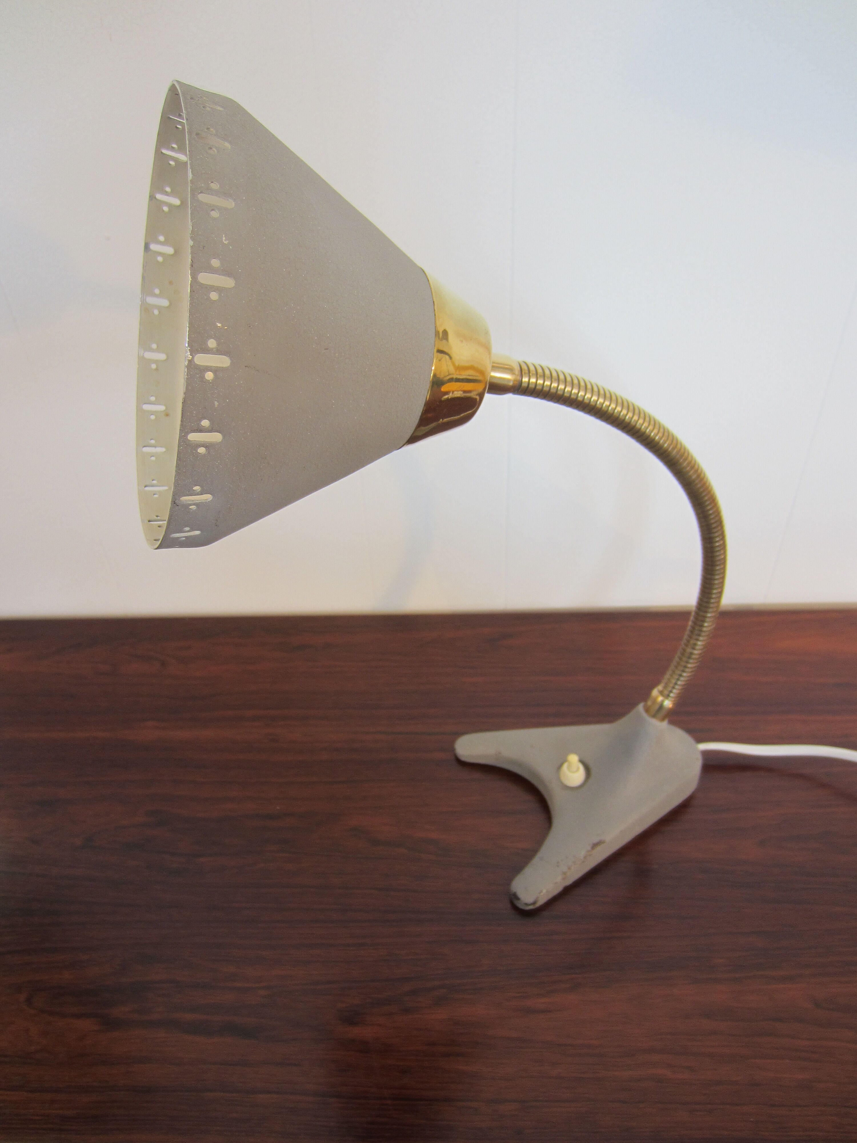 EWÅ Scandinavian articulated lamp for standing or wall mounting