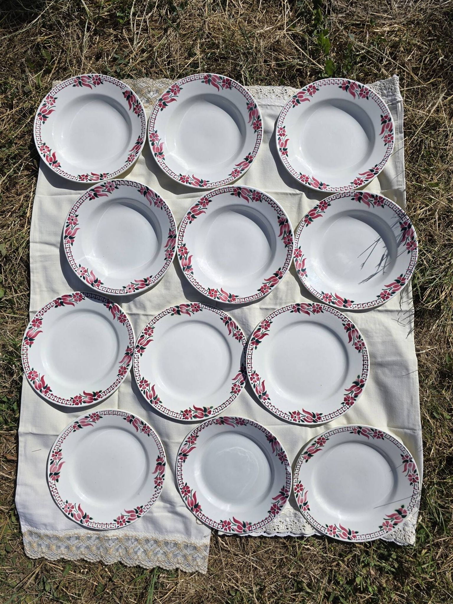 Lot of 10 deep and flat plates Ceranord St Amand model Roubaix +2