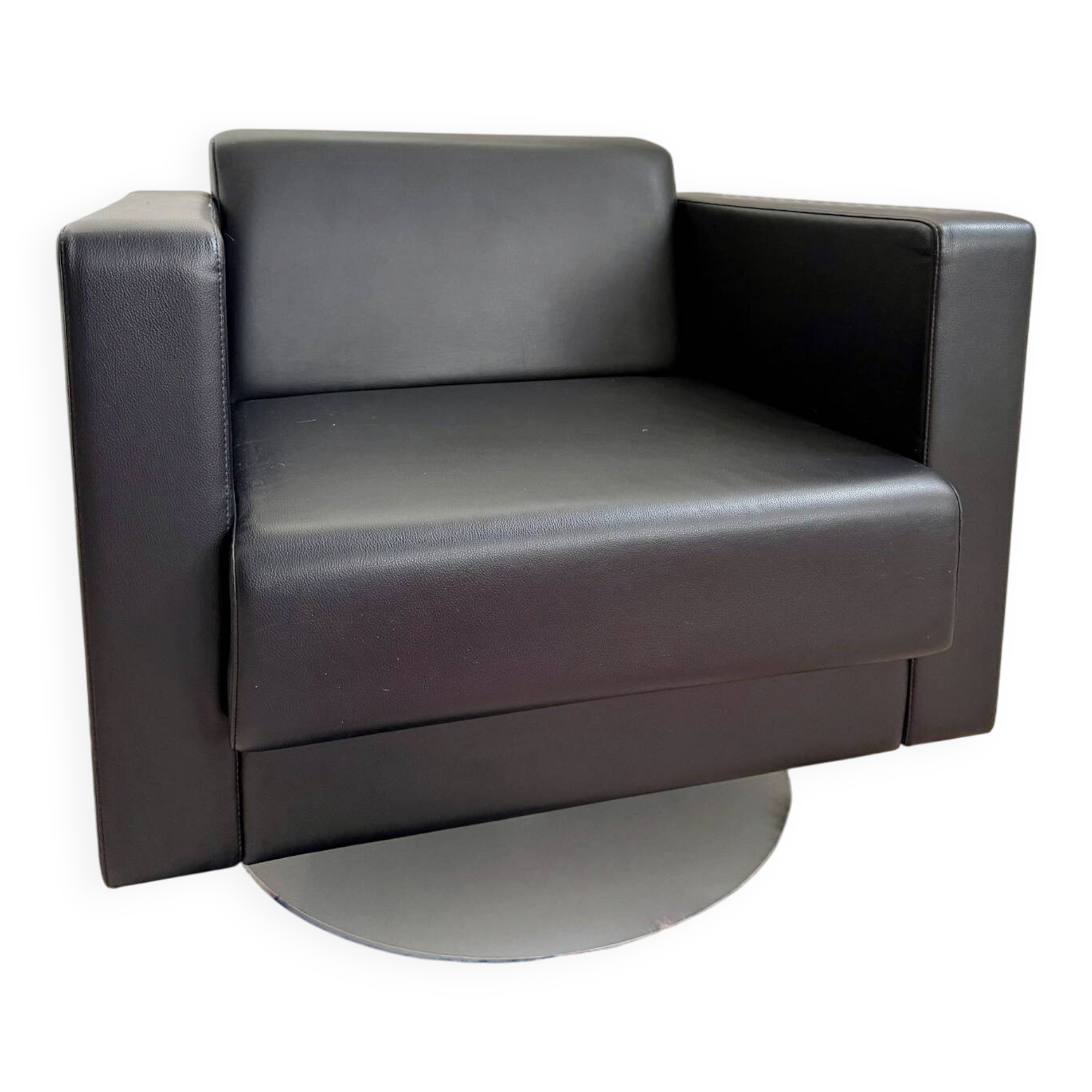 Poltrona Frau armchair