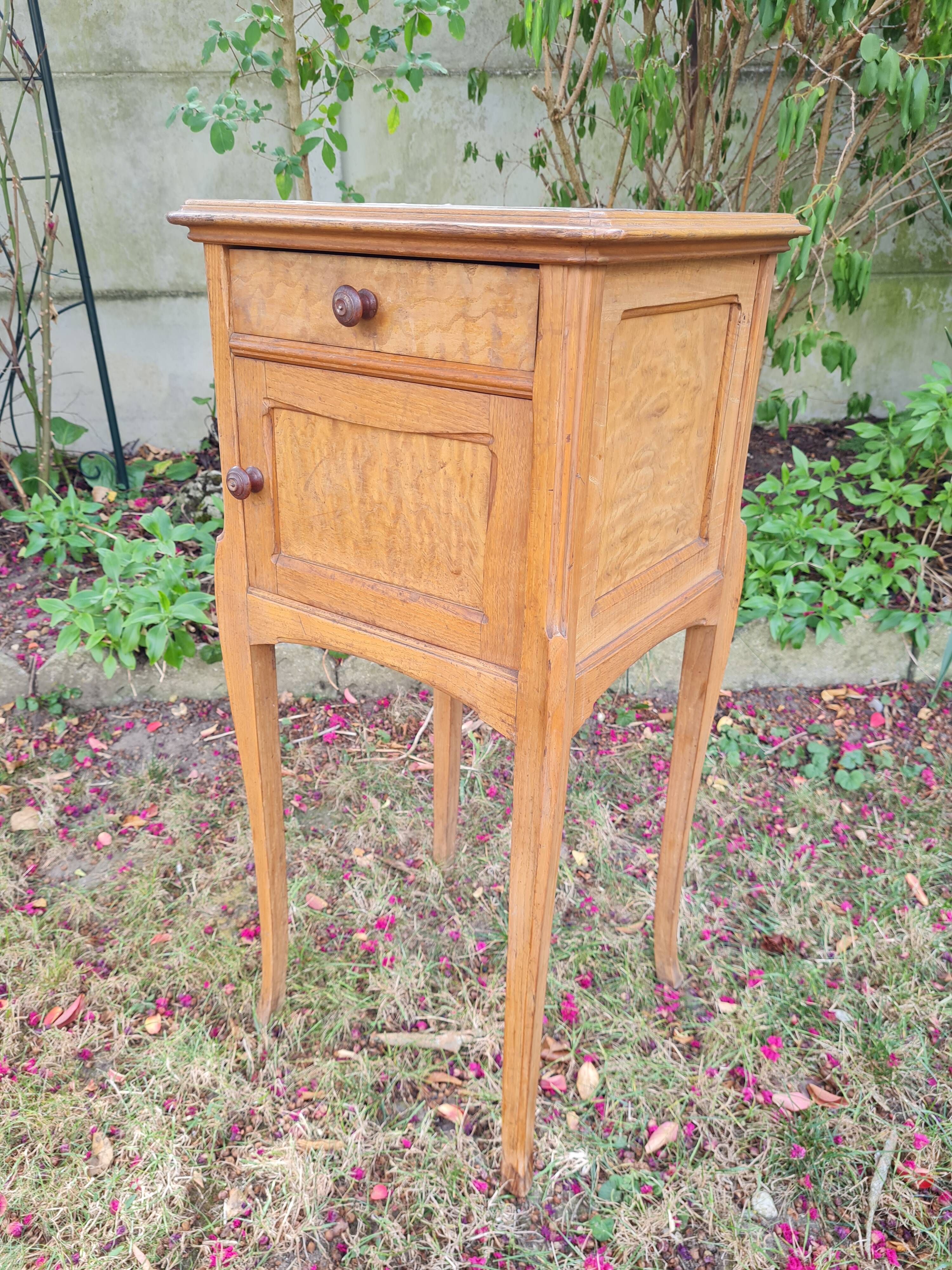 Bedside table art deo 20s /30