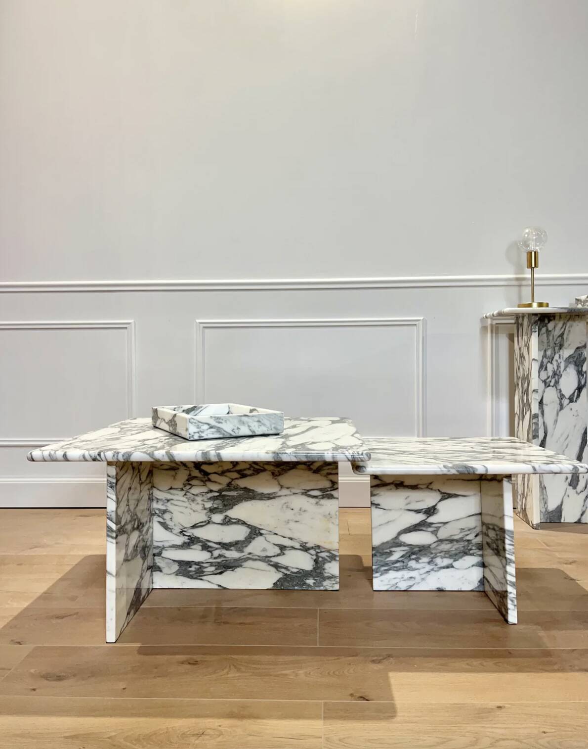Square trundles 100% Arabescato marble