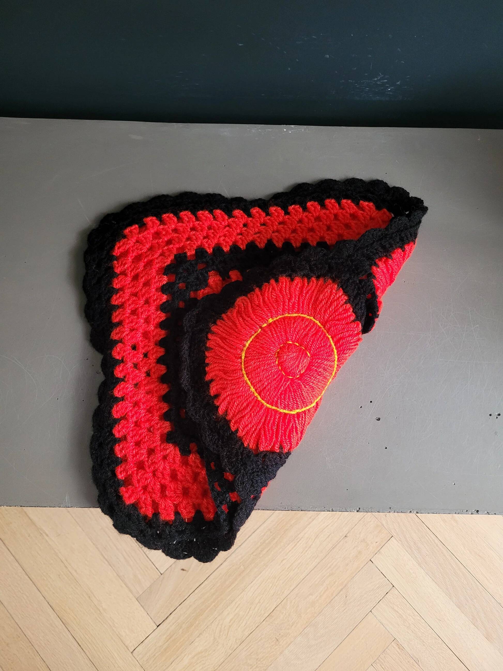 Crochet cushion cover 35x35