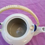 Ceramic theiere