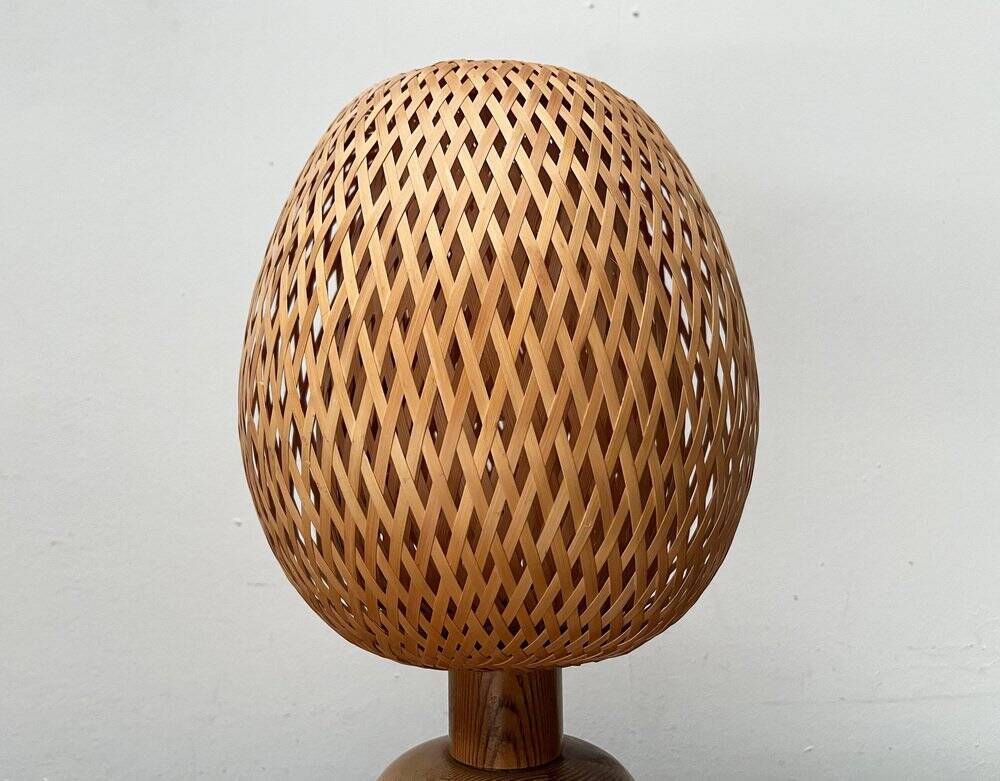Vintage Scandinavian table lamp in bamboo and wood, 1970s.