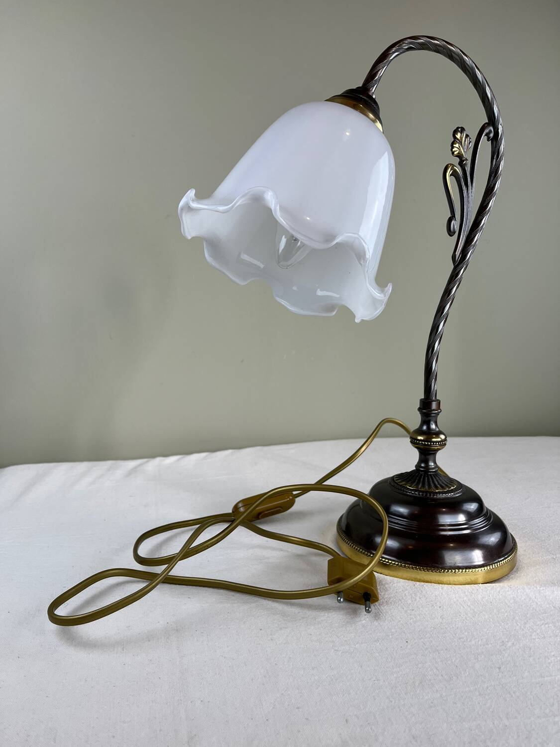 Antique tulip lamp