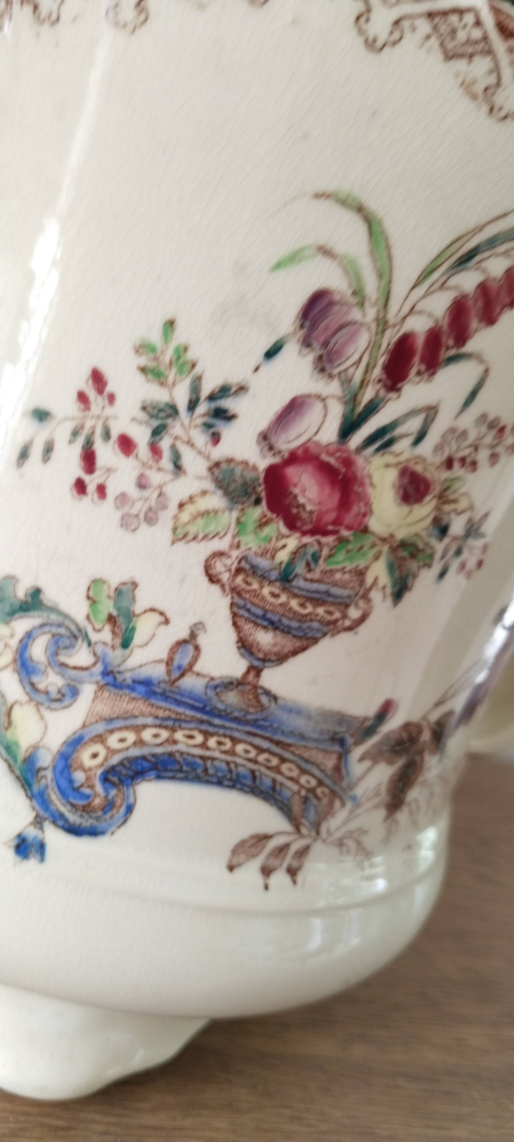 Flowerpot or planter, bowl, earthenware centerpiece