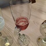 Lot de verres artisanaux , Palais du verre