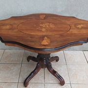 Table violon Napoléon III en ronce de noyer
