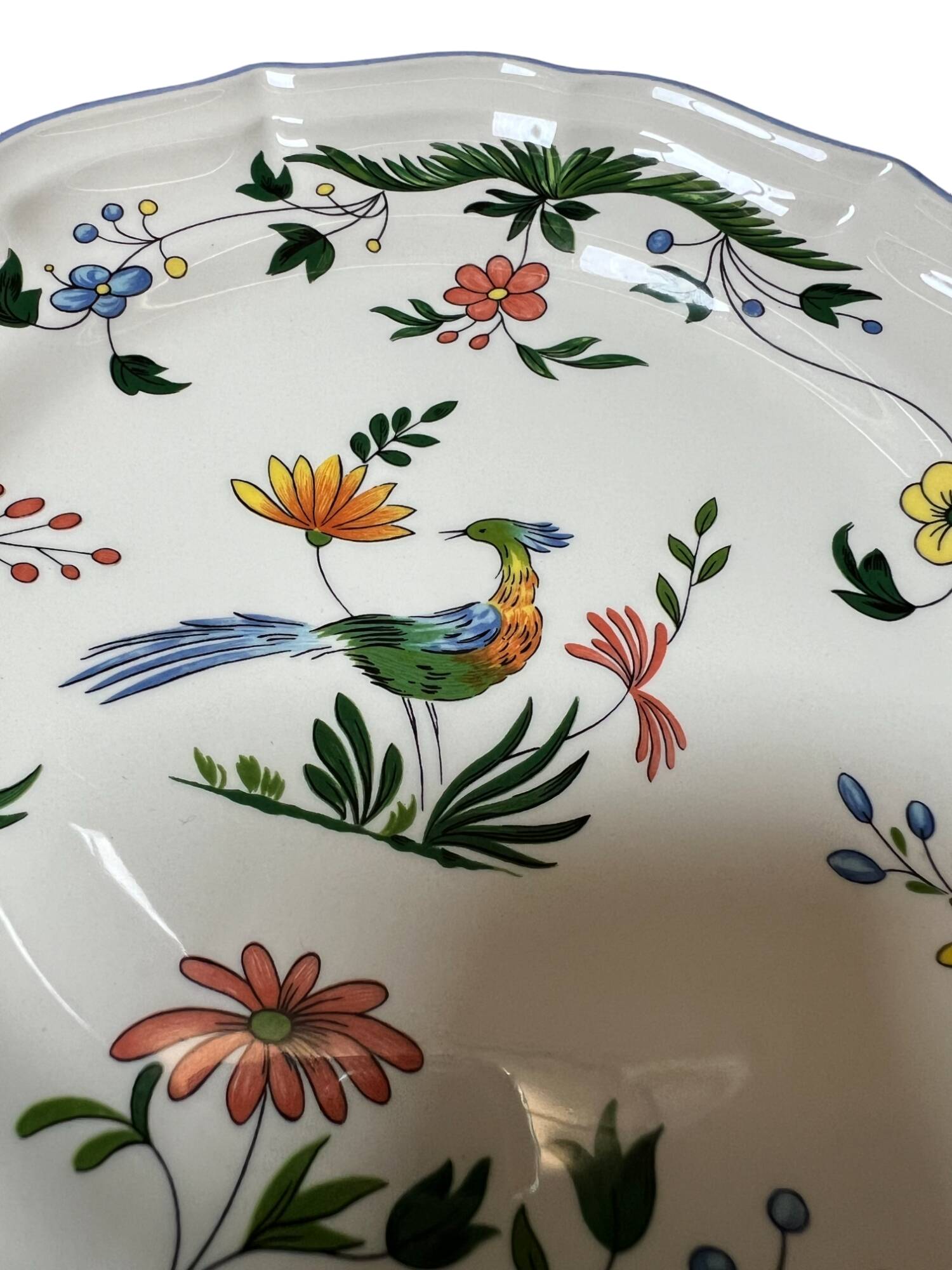 Gien earthenware dessert plate with bird of paradise motif