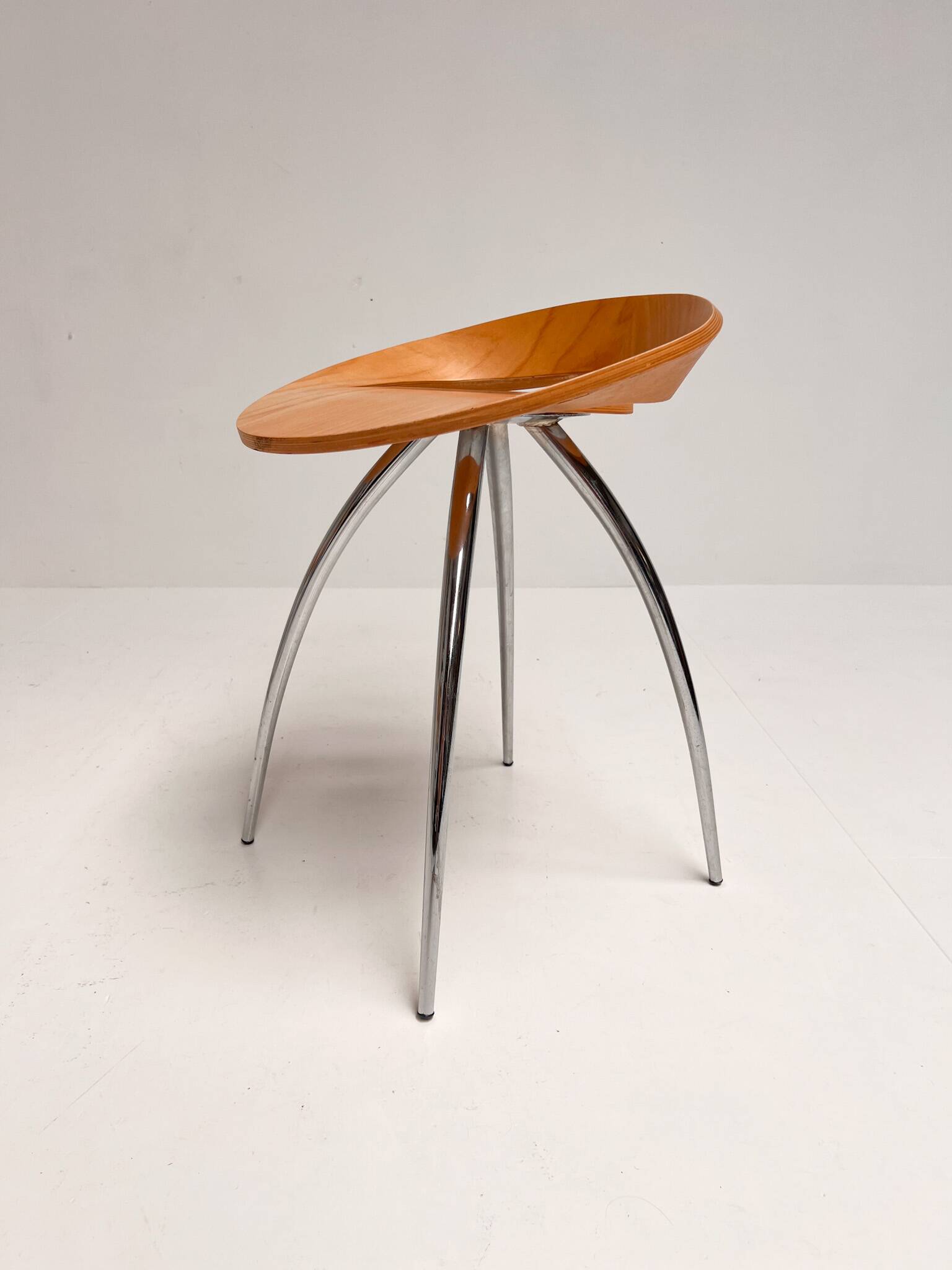 Magis Lyra stook blanc by Sigurdur Thorsteinson, 1990’s