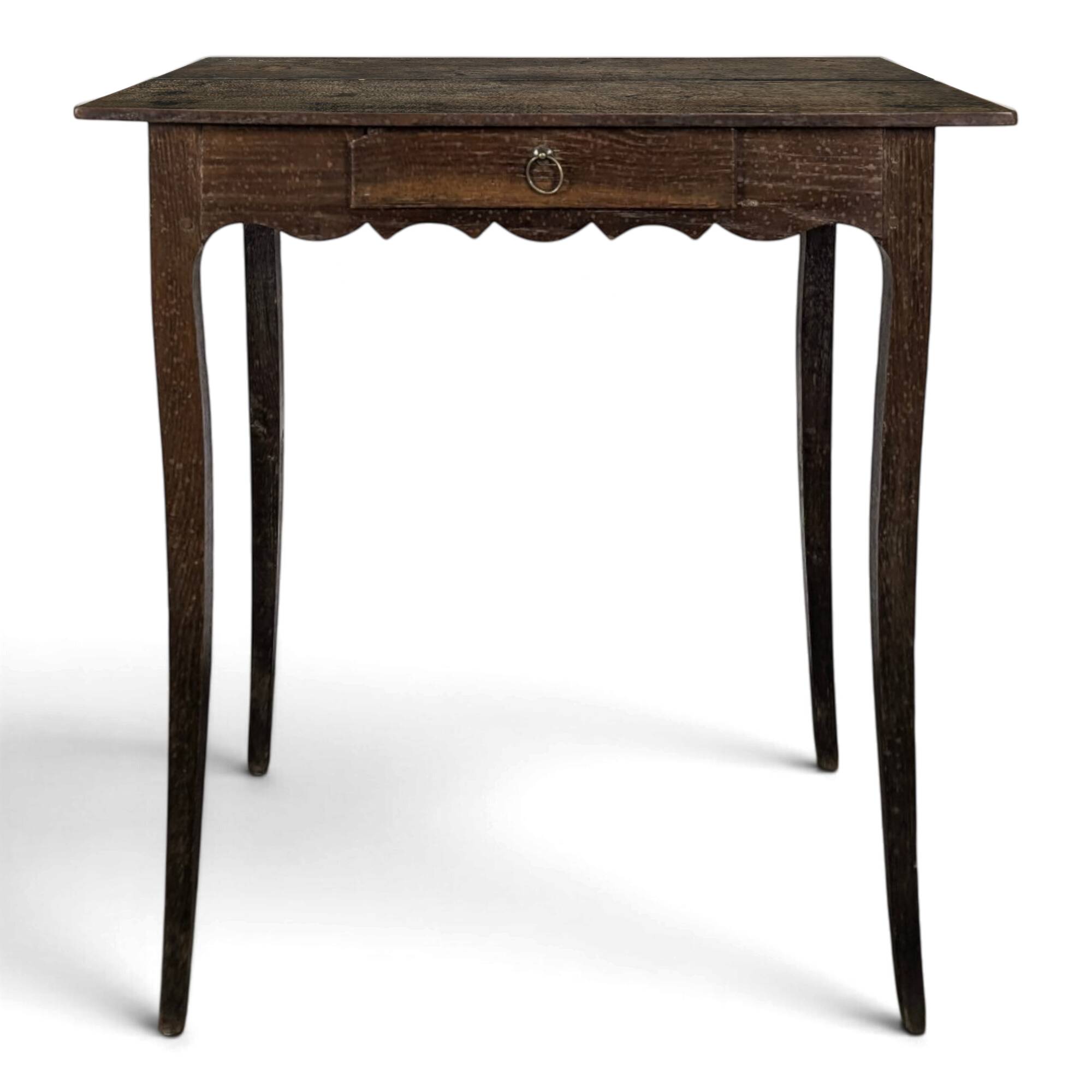 Petite table à écrire Louis XV en noyer à un tiroir