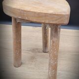 Heart tripod stool
