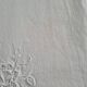 Nappe blanche brodée et 6 serviettes assorties