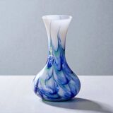 Large Murano vase in blown opaline glass with a flame pattern.