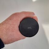 Paire de bougeoirs Tango noir par Mikaela Dörfel pour Menu