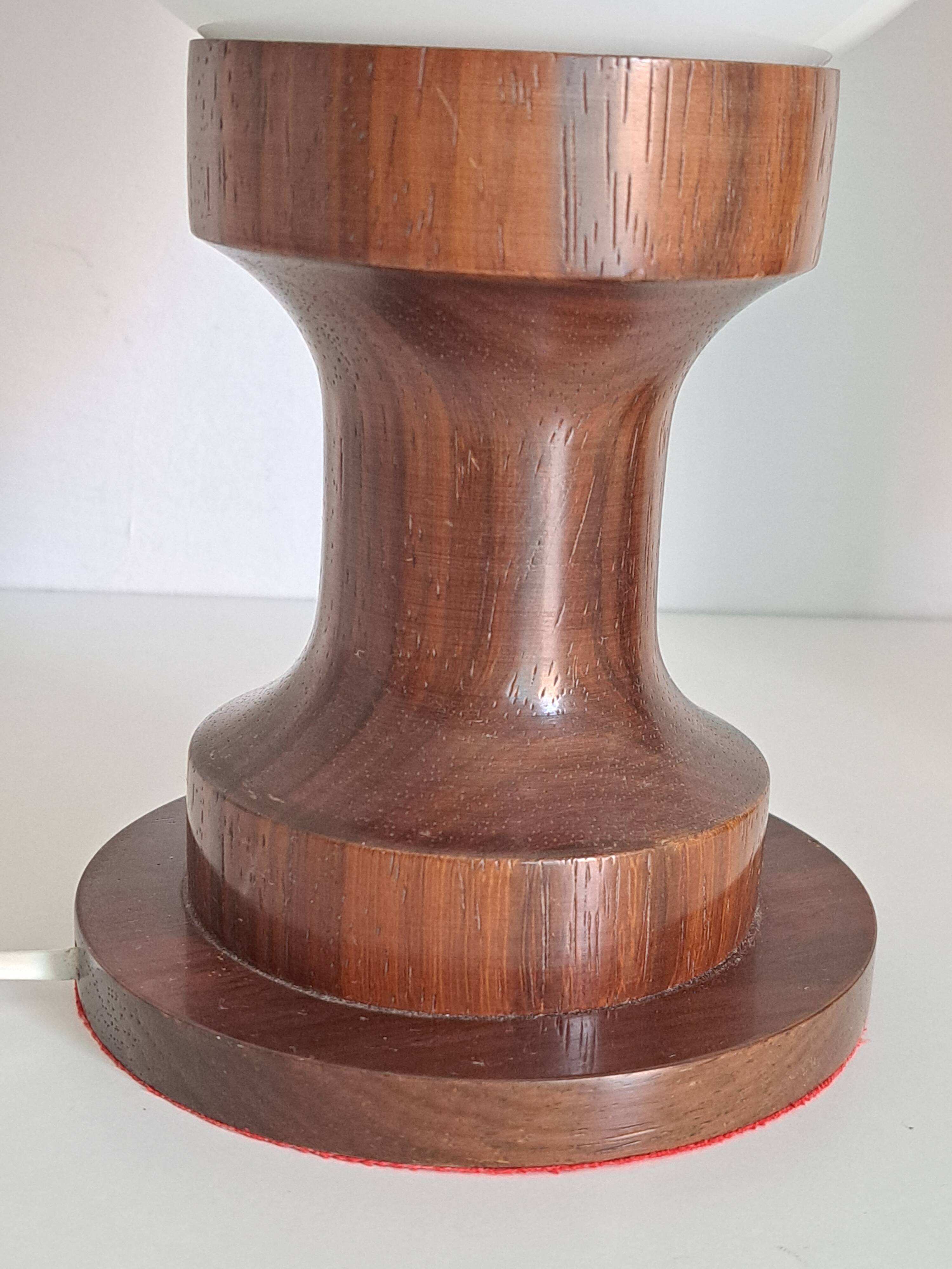 Pair of vintage bedside lamps