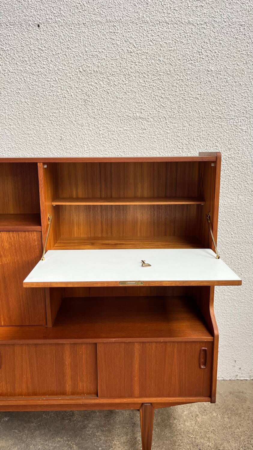 Buffet scandinave en teck années 60