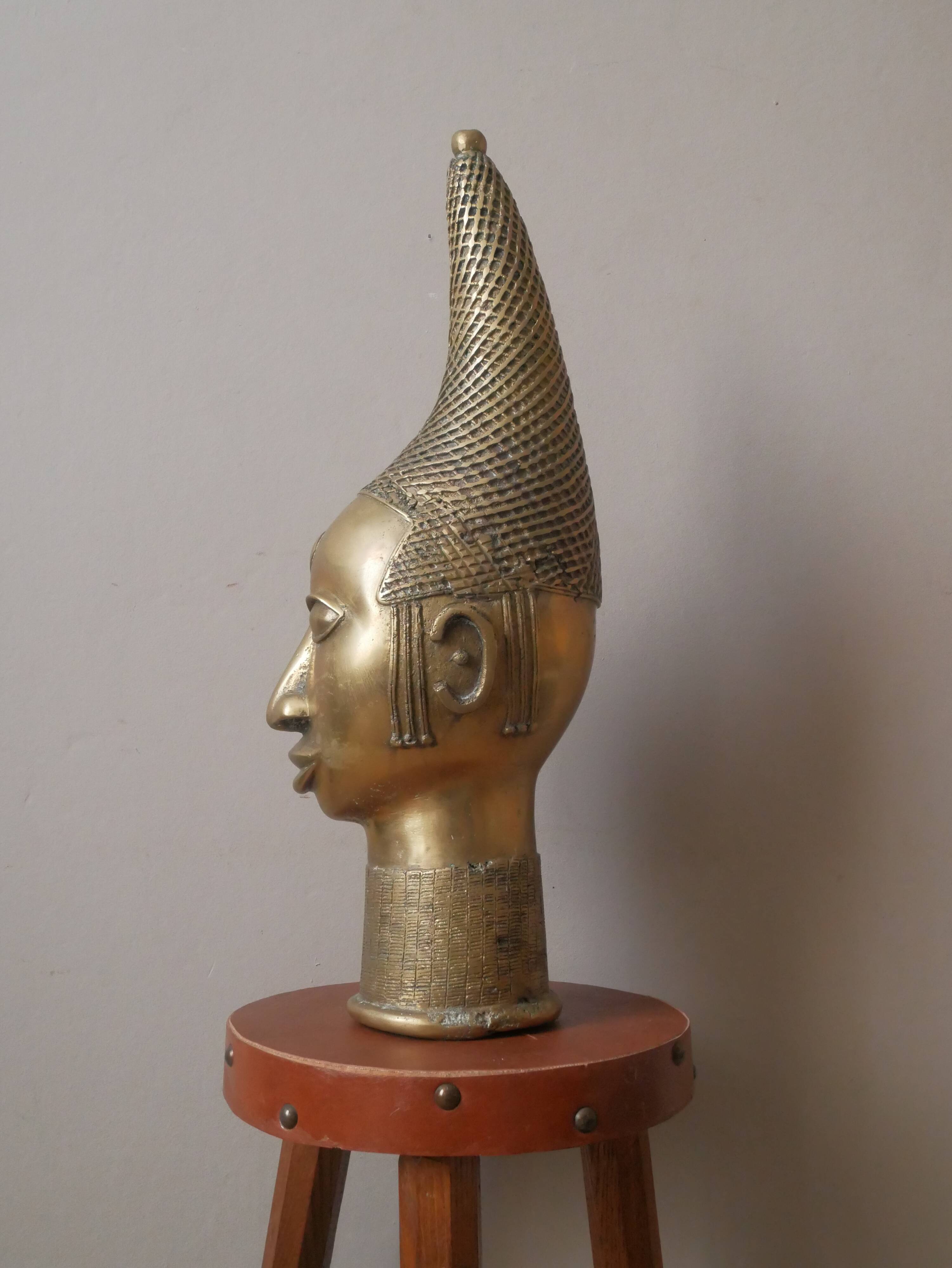 Bronze African art tribal ethnic decorative object handcrafted head of queen Benin