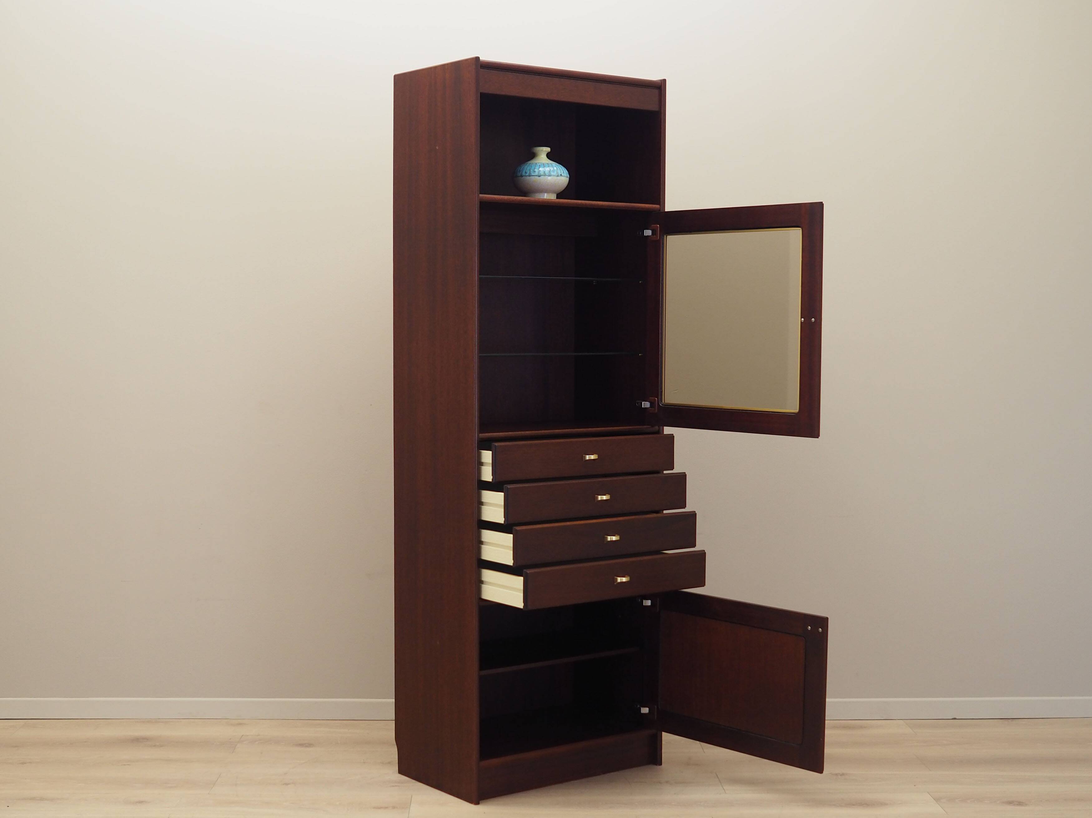 Meuble en acajou, design danois, années 1970, production : Danemark