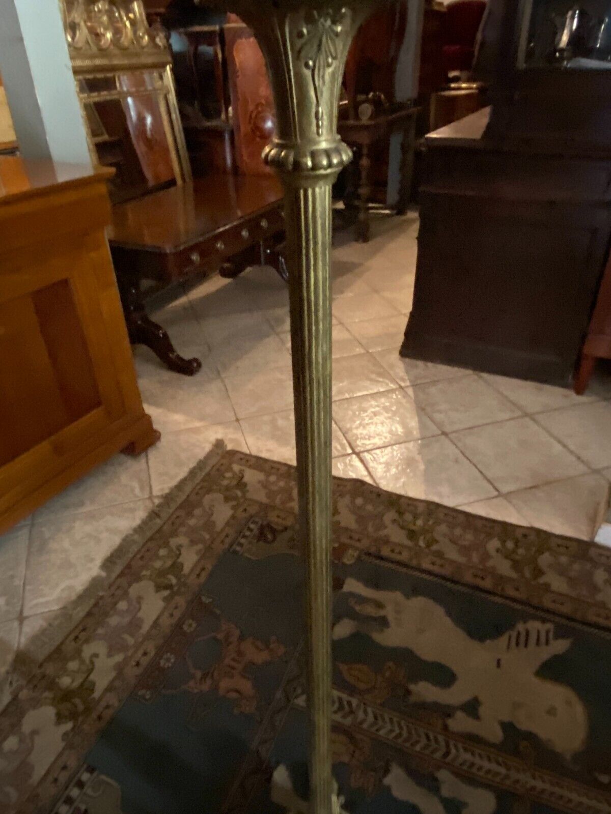 Floor lamp with adjustable height in bronze XIXth style Restoration feet claws