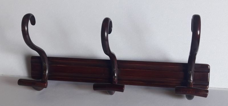 Coatrack Thonet mahogany hue