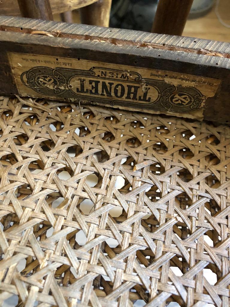 Old bistro chairs Thonet Hofmann curved wood