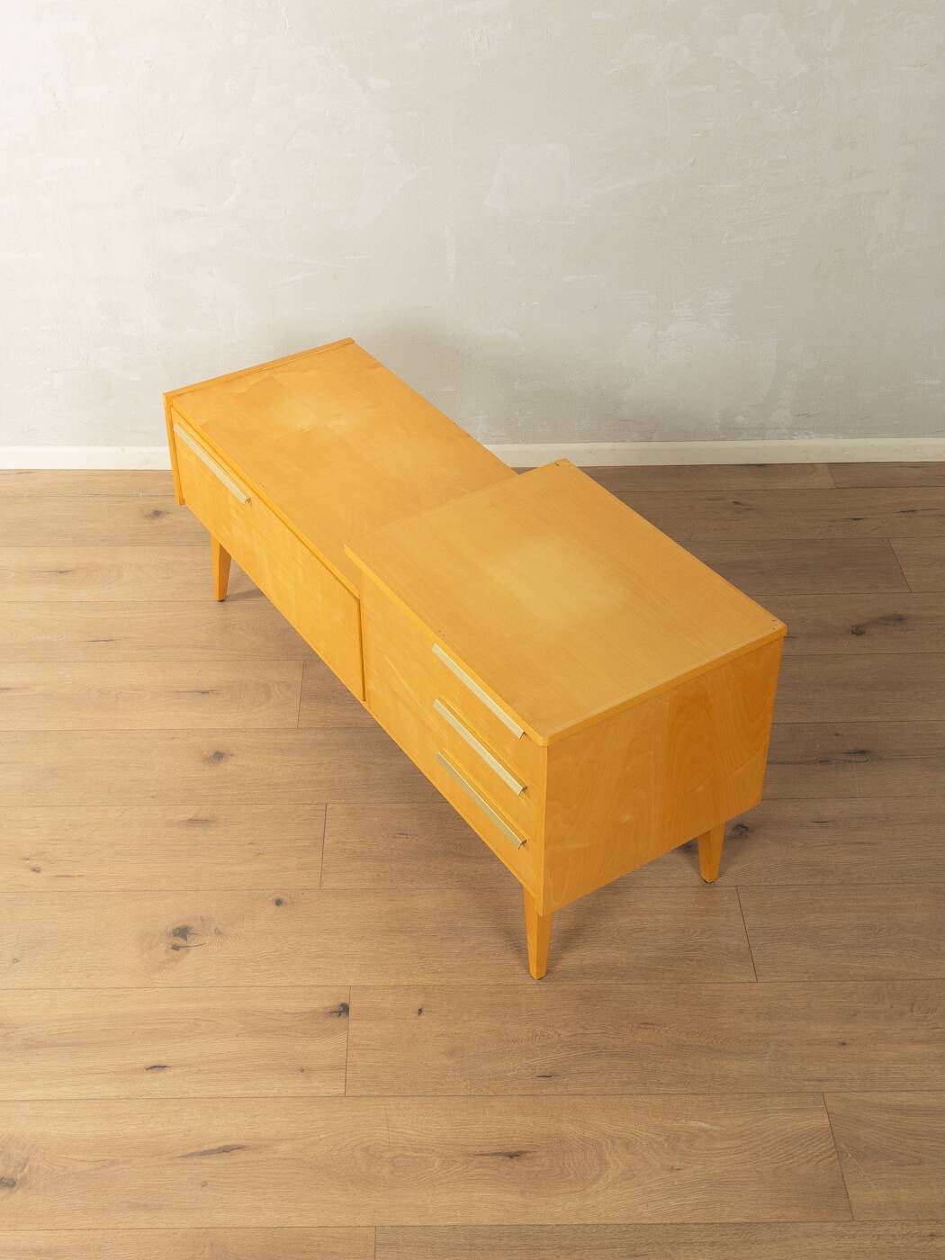 Commode élégante des années 1950, vintage