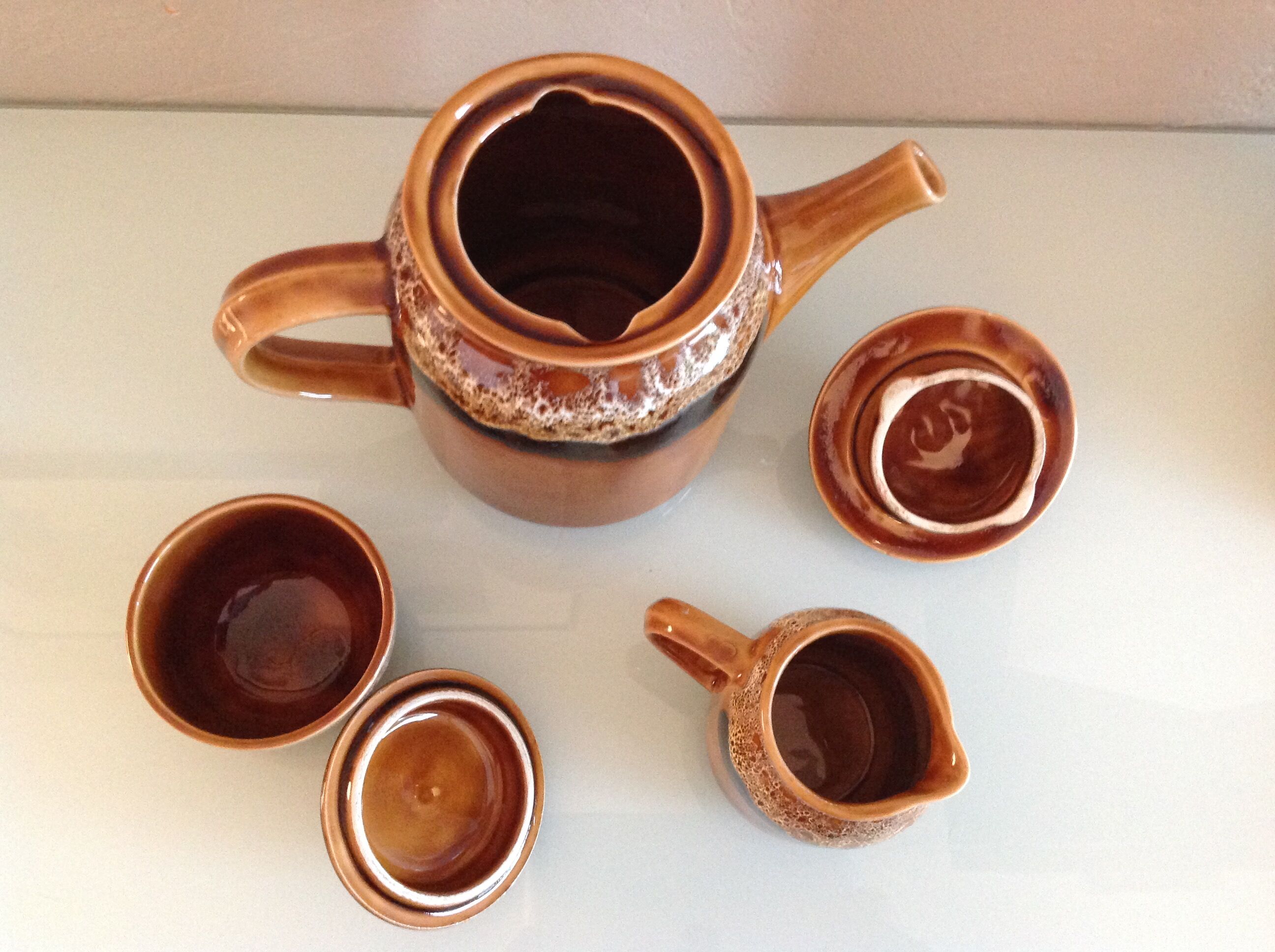 Coffee maker, milk pot and sugar décor Hawaii of the Sarreguemines vintage Earthenware 60s-70s