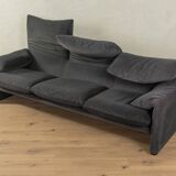 "675 Maralunga" Sofa by Vico Magistretti for Cassina
