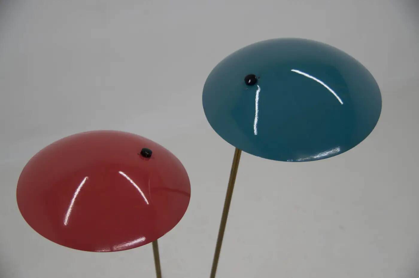 Lampe de sol mid-century par Drukov, années 1960.