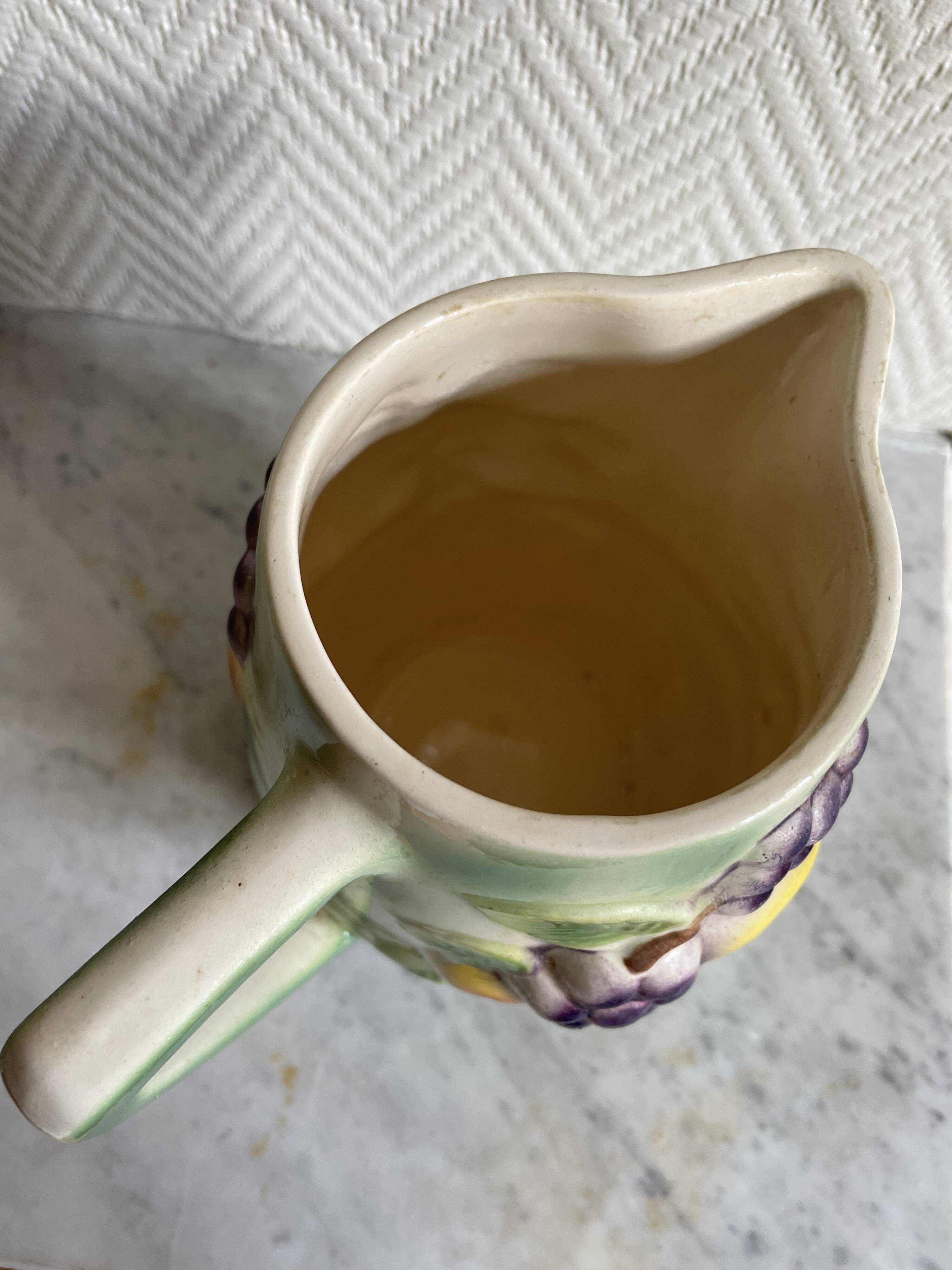 Saint Clément slush pitcher fruit grape apple